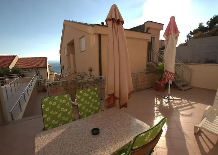 Antonia 3* Makarská